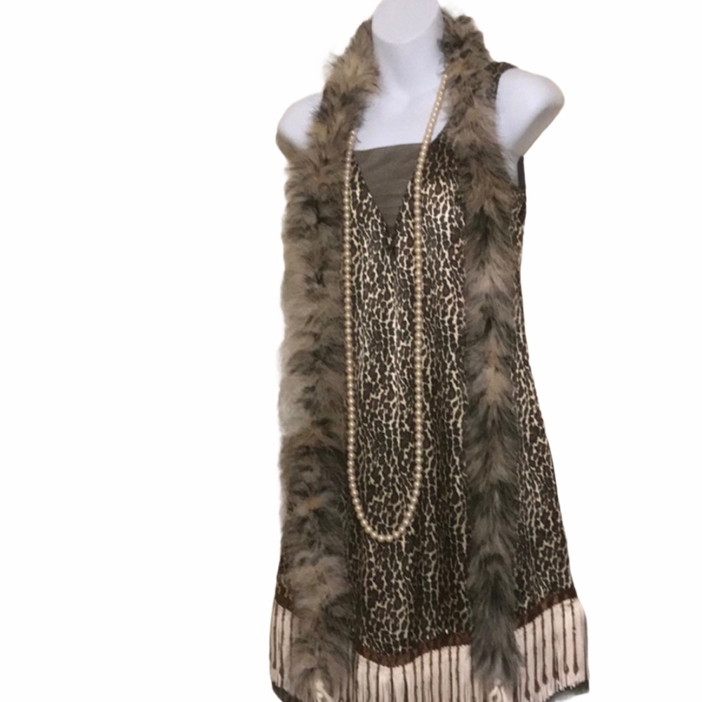 Flapper Girl Costume and accessories